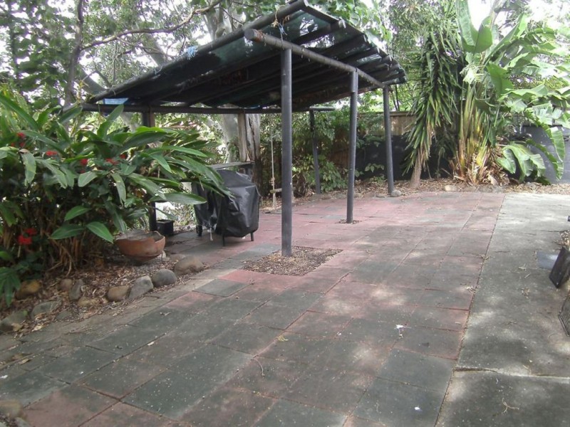 98 Rio Vista Blvd, Broadbeach Waters QLD 4218