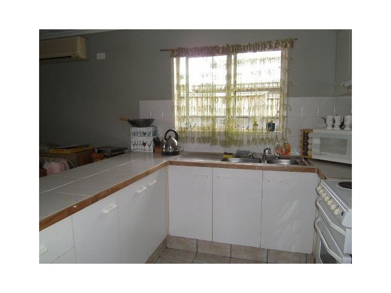 98 Rio Vista Blvd, Broadbeach Waters QLD 4218