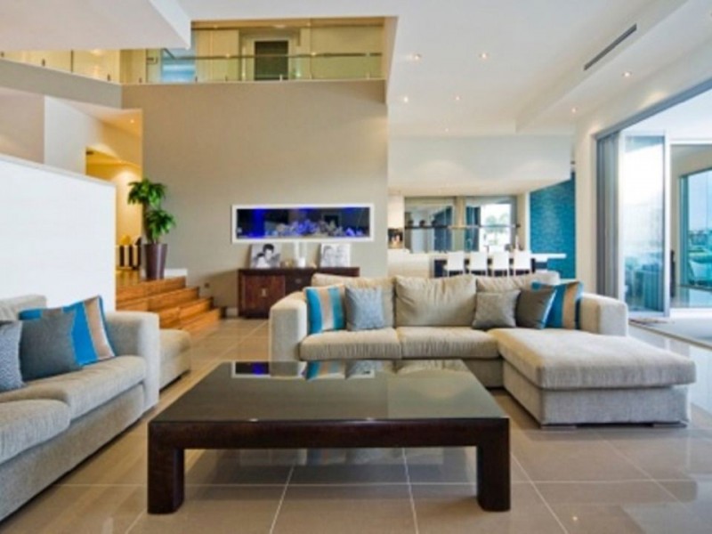 74 Royal Albert Crescent, Sovereign Islands QLD 4216