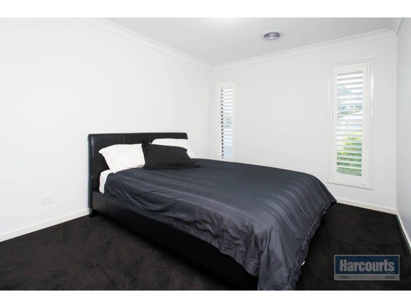 105 Compass Drive, Biggera Waters QLD 4216