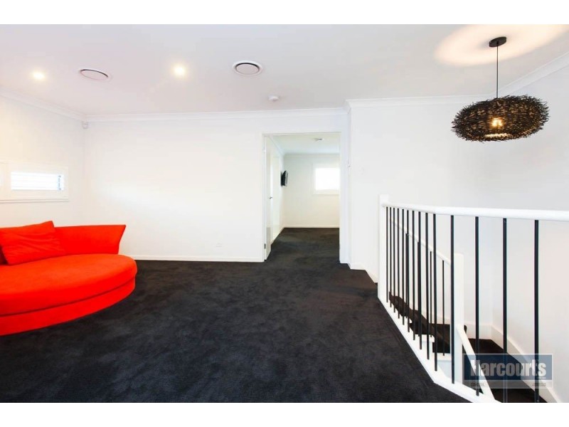 105 Compass Drive, Biggera Waters QLD 4216