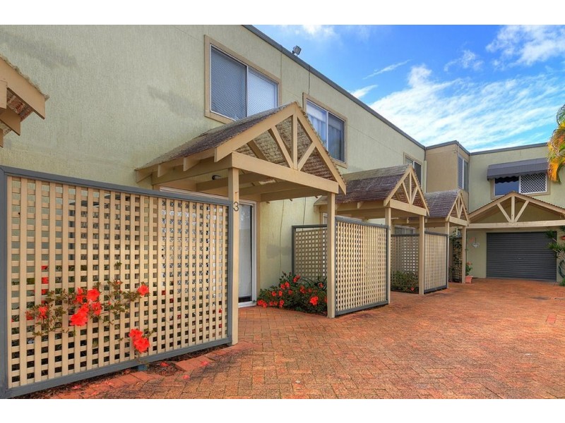 3/79 Bayview Street, Runaway Bay QLD 4216
