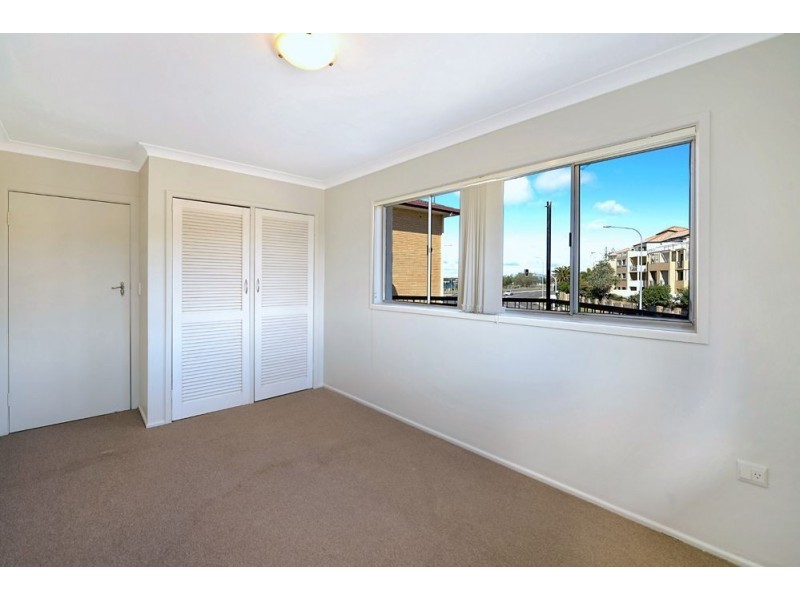1/1-3 Brighton Street, Biggera Waters QLD 4216