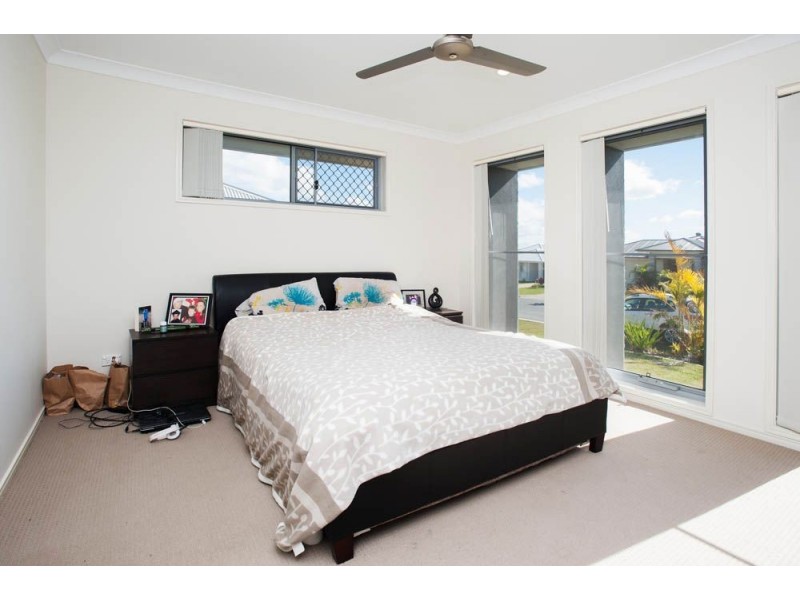 4 Severn Street, Coomera QLD 4209