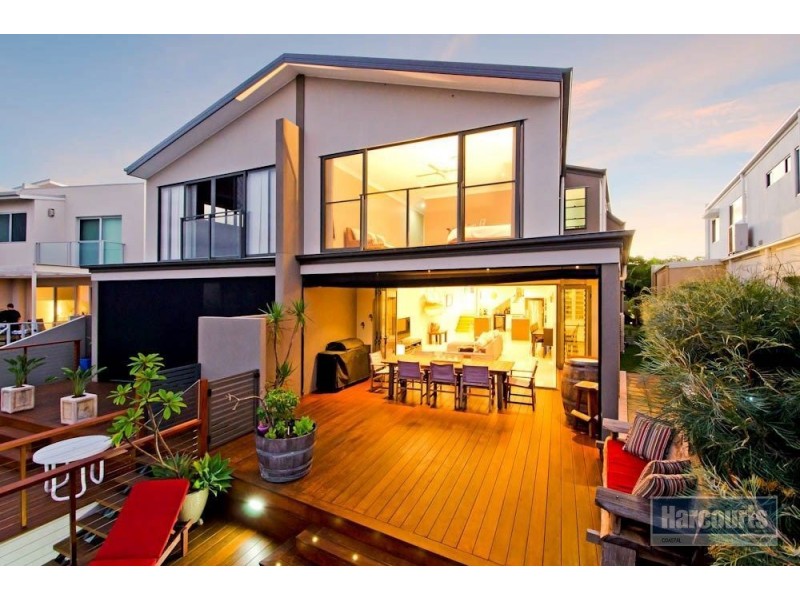 1/35 Compass Drive, Biggera Waters QLD 4216