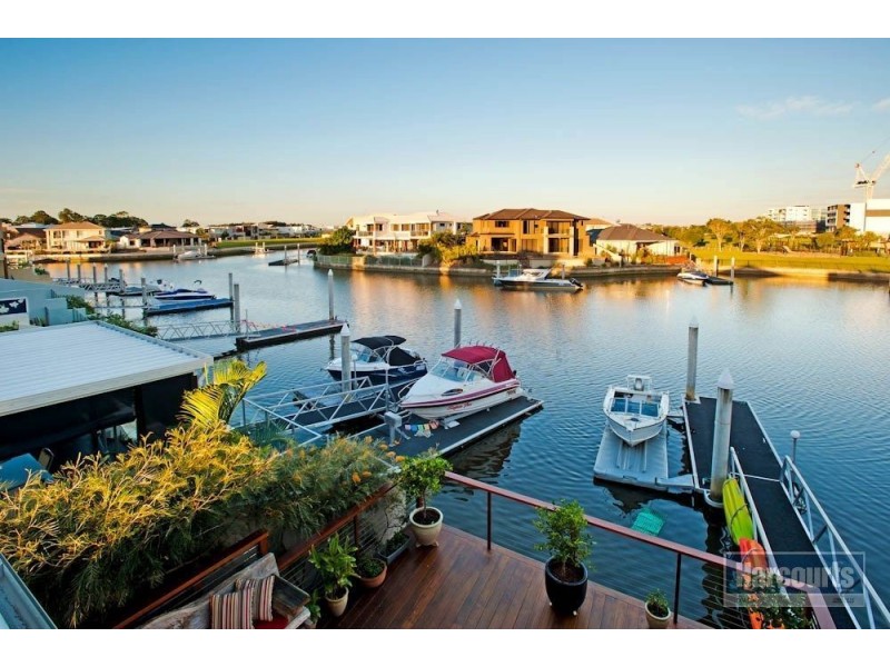 1/35 Compass Drive, Biggera Waters QLD 4216