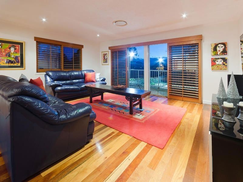 17 Midgera Street, Ashmore QLD 4214