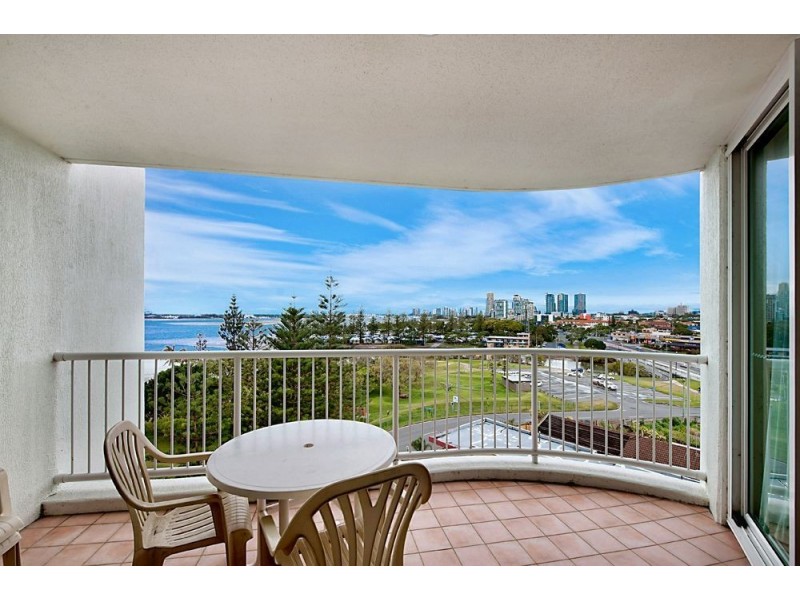 710/182 Marine Parade, Labrador QLD 4215