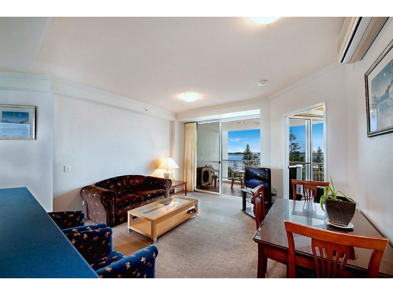 710/182 Marine Parade, Labrador QLD 4215