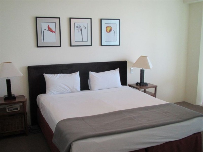 1301/3400-3422 Gold Coast Highway, Surfers Paradise QLD 4217