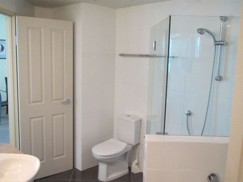 1301/3400-3422 Gold Coast Highway, Surfers Paradise QLD 4217