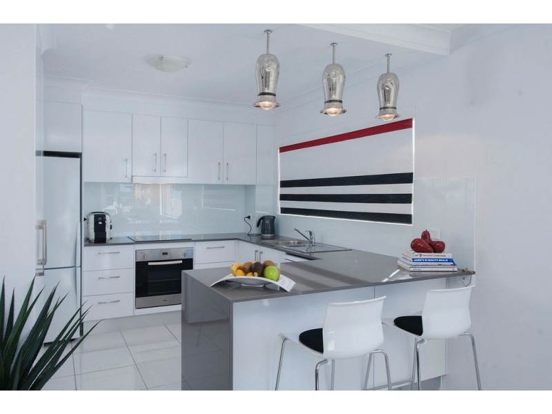 6/542 Marine Parade, Biggera Waters QLD 4216