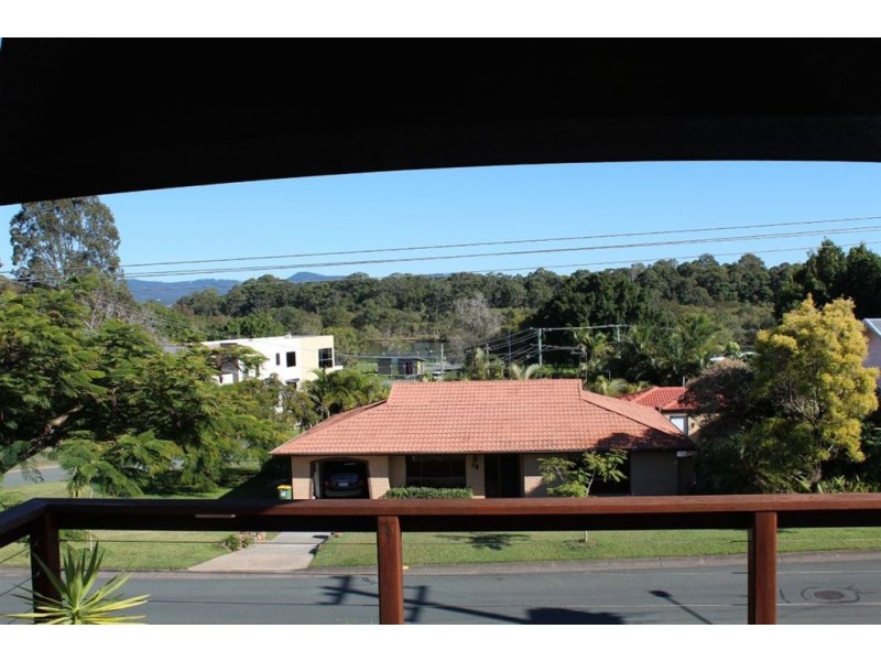 9 Buliti St, Hope Island QLD 4212