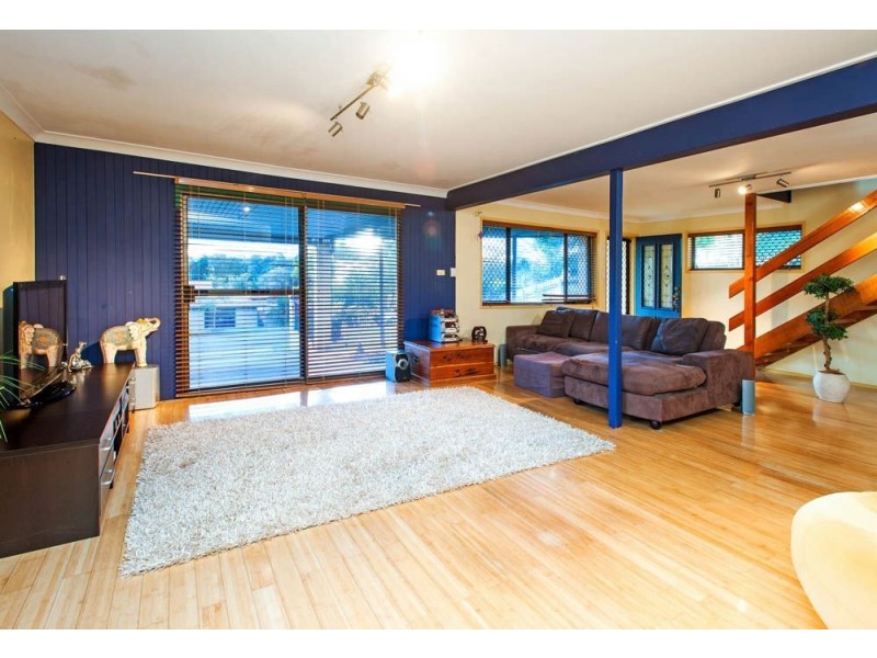 9 Buliti St, Hope Island QLD 4212