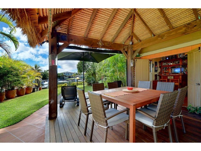 5 O’Grady Drive, Paradise Point QLD 4216