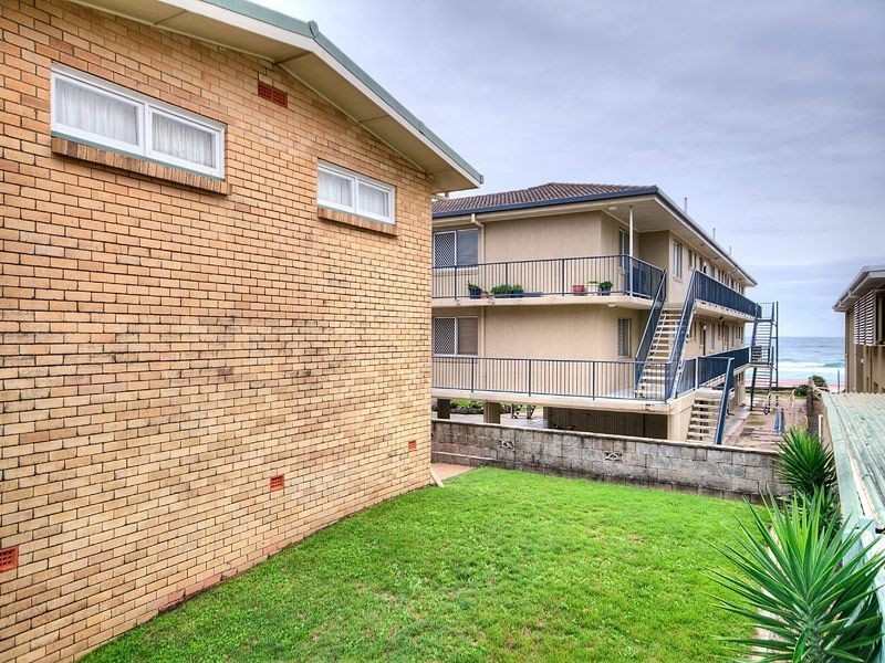 2/111 Albatross Avenue, Mermaid Beach QLD 4218