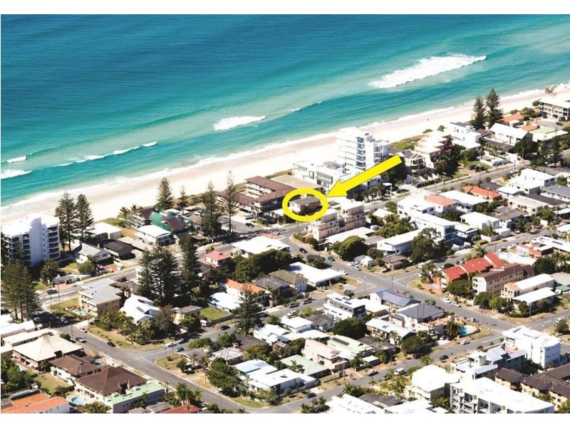 2/111 Albatross Avenue, Mermaid Beach QLD 4218