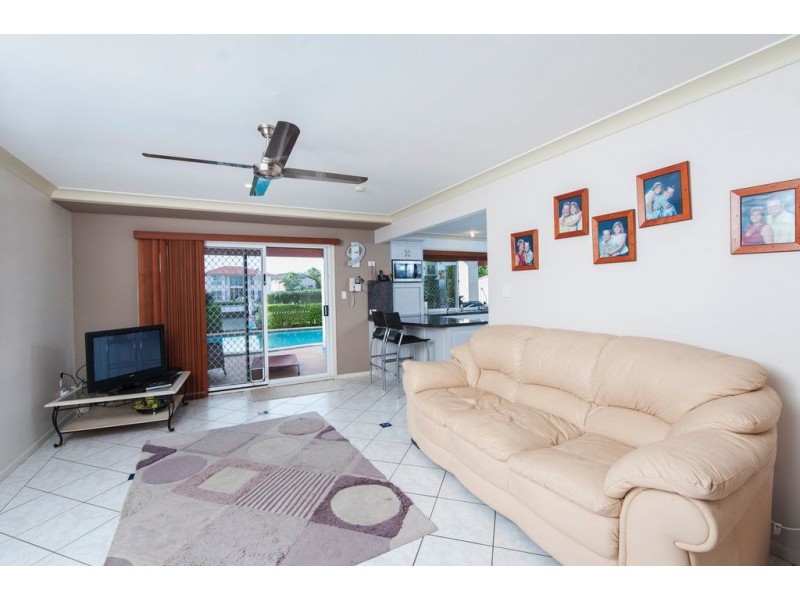 154 Sundance Way, Runaway Bay QLD 4216