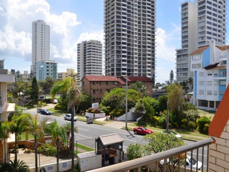 16/25 Old Burleigh Road, Surfers Paradise QLD 4217