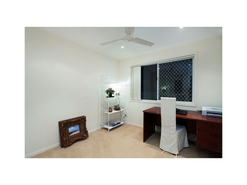 95 Pebble Beach Drive, Runaway Bay QLD 4216