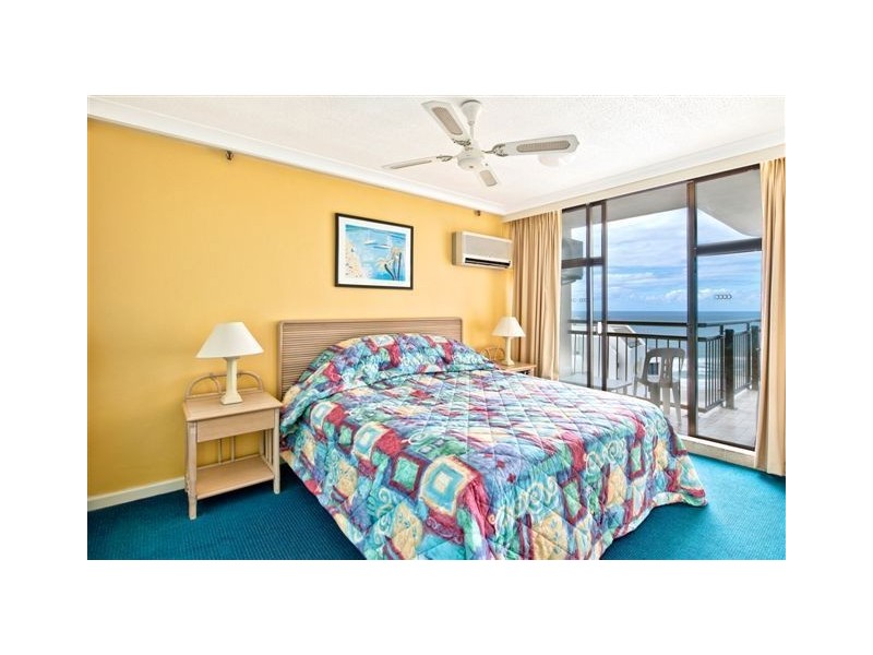 18 Hanlan Street, Surfers Paradise QLD 4217
