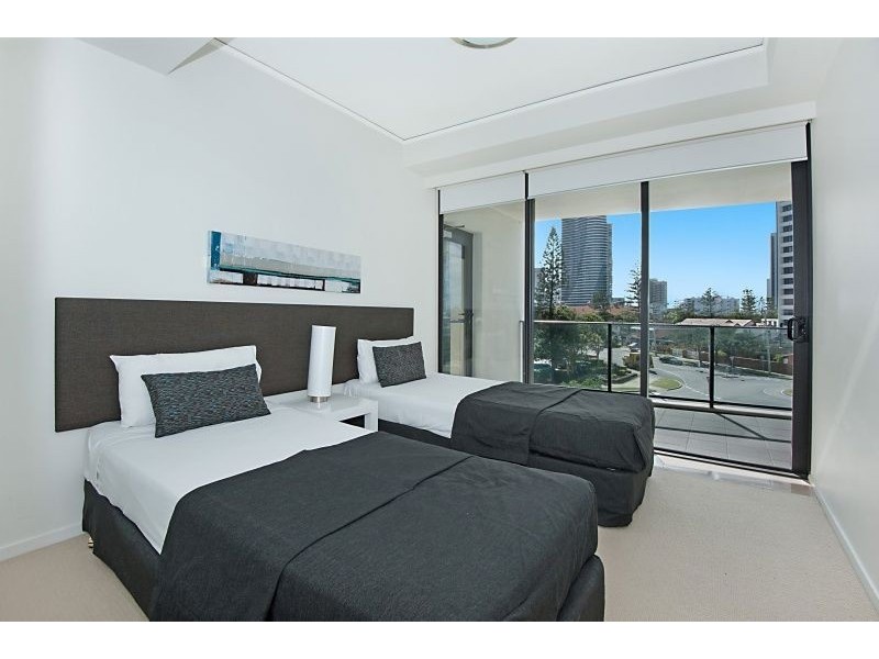 22 Surf Parade, Broadbeach QLD 4218