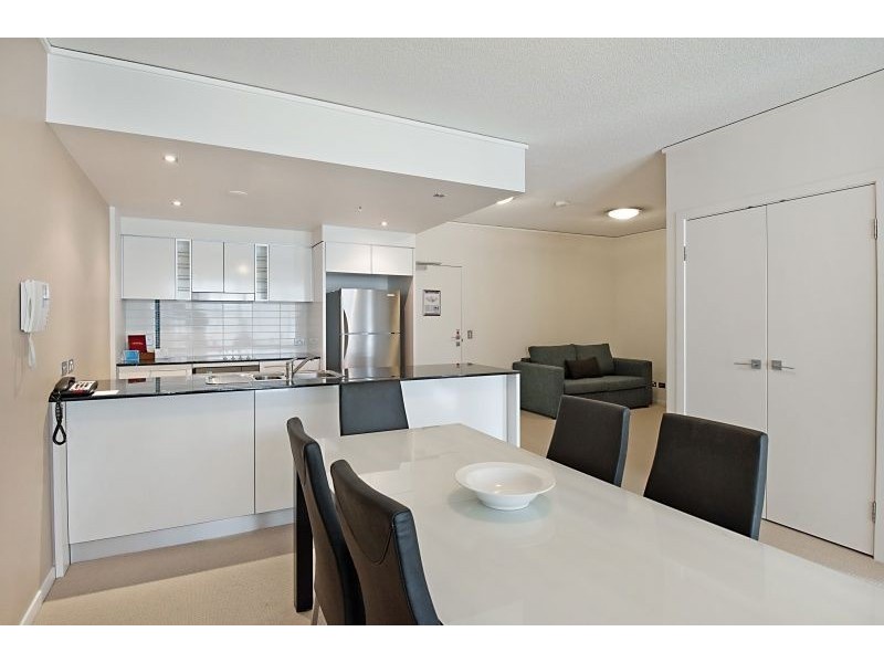 403/22 Surf Parade, Broadbeach QLD 4218