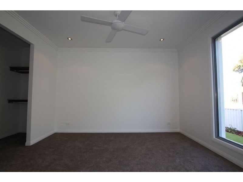 1/24 Compass Drive, Biggera Waters QLD 4216