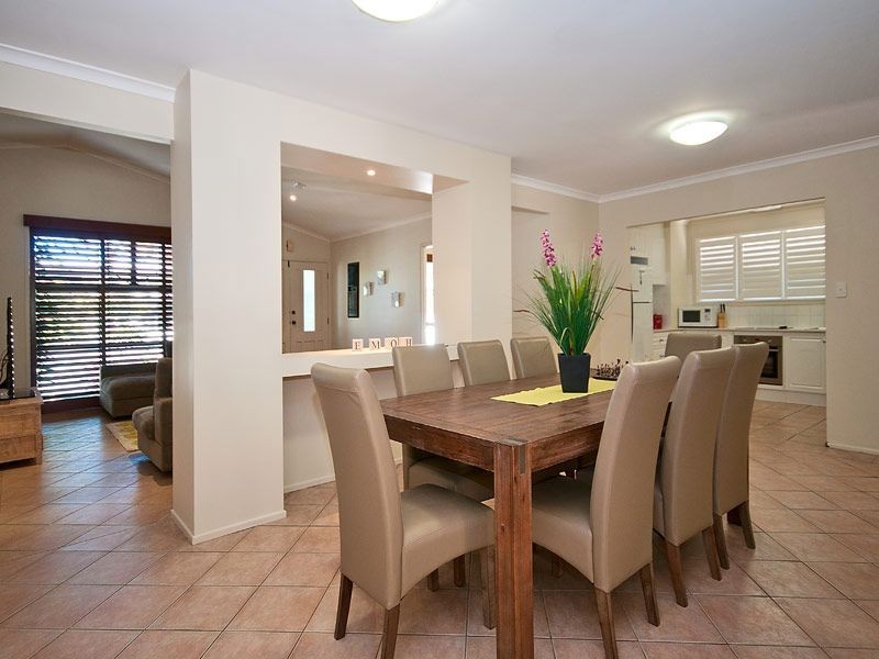 57 St Andrews Avenue, Surfers Paradise QLD 4217