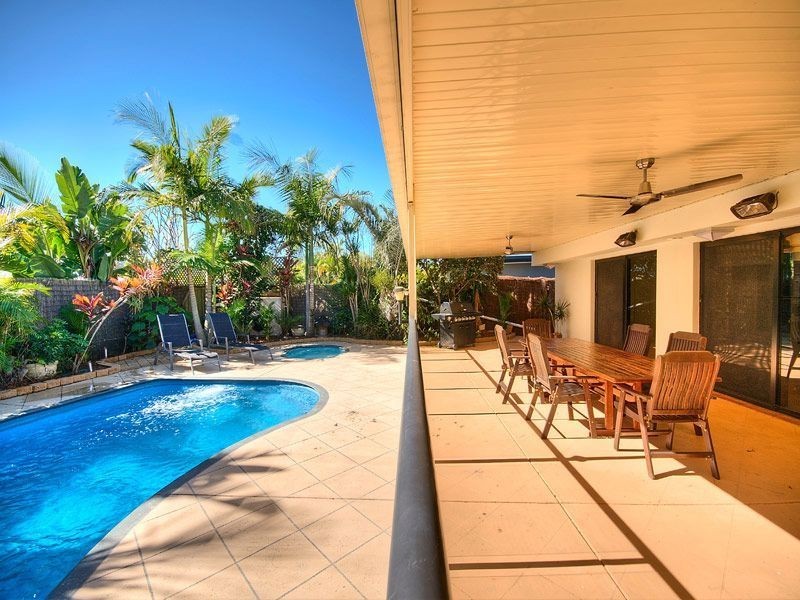 57 St Andrews Avenue, Surfers Paradise QLD 4217