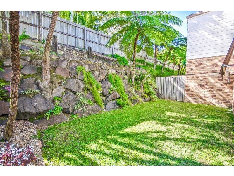 10/105 Ridgeway Avenue, Southport QLD 4215