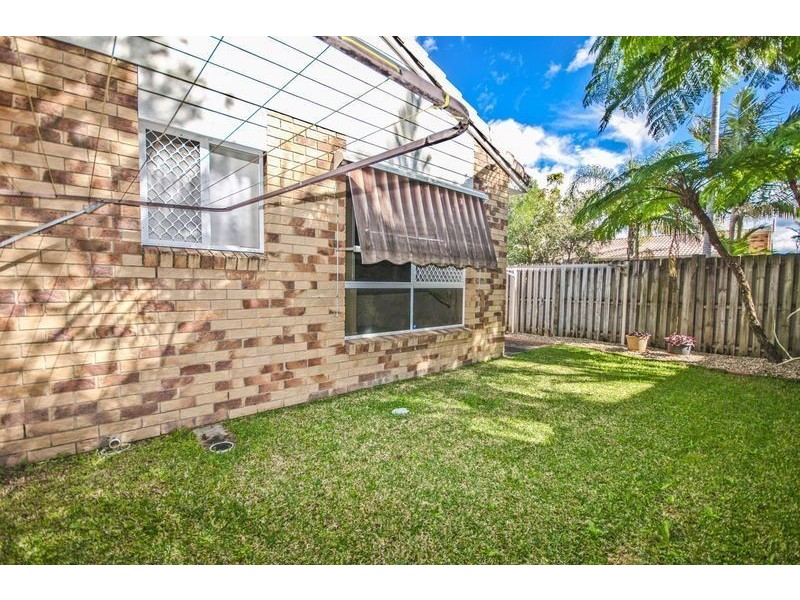 10/105 Ridgeway Avenue, Southport QLD 4215