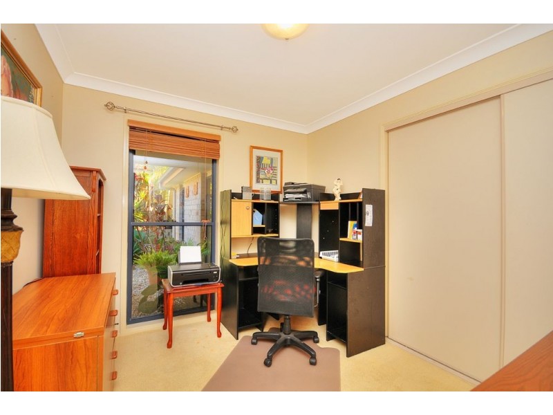 17 Marriott Way, Highland Park QLD 4211