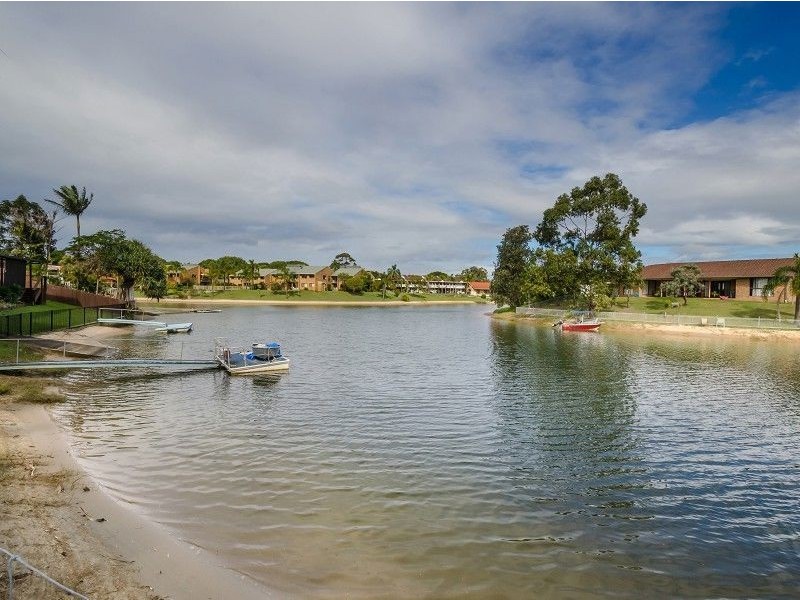 94 Hooker Boulevard, Mermaid Waters QLD 4218