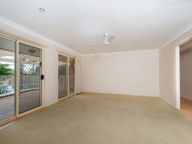 94 Hooker Boulevard, Mermaid Waters QLD 4218
