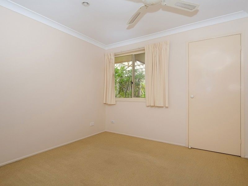 94 Hooker Boulevard, Mermaid Waters QLD 4218