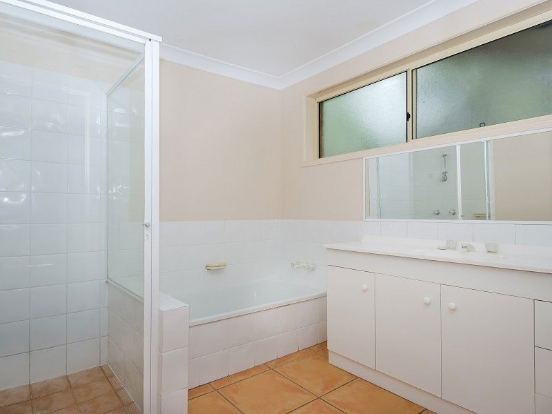 94 Hooker Boulevard, Mermaid Waters QLD 4218