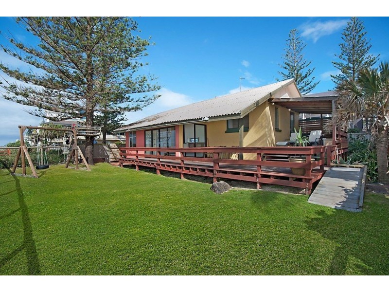 1 Heron Avenue, Mermaid Beach QLD 4218