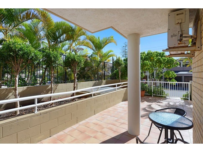 43 Cypress Avenue, Surfers Paradise QLD 4217