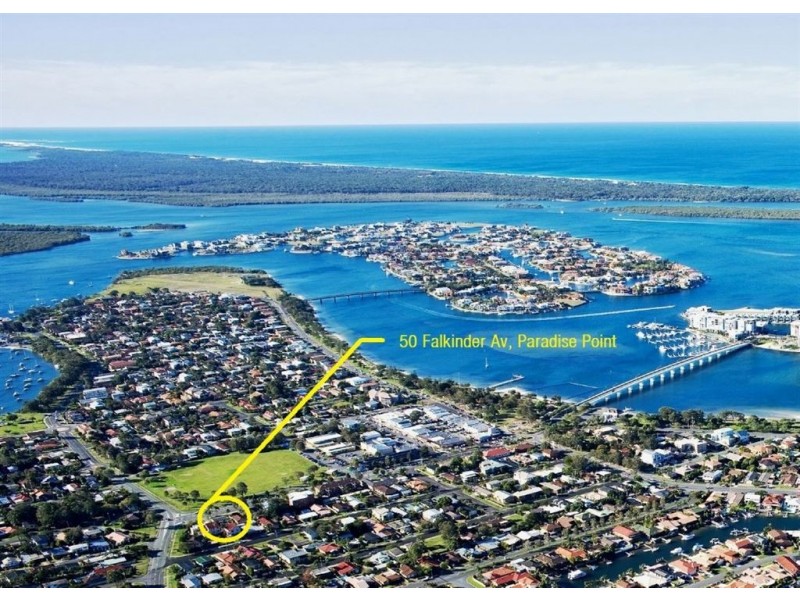 50 Falkinder Avenue, Paradise Point QLD 4216