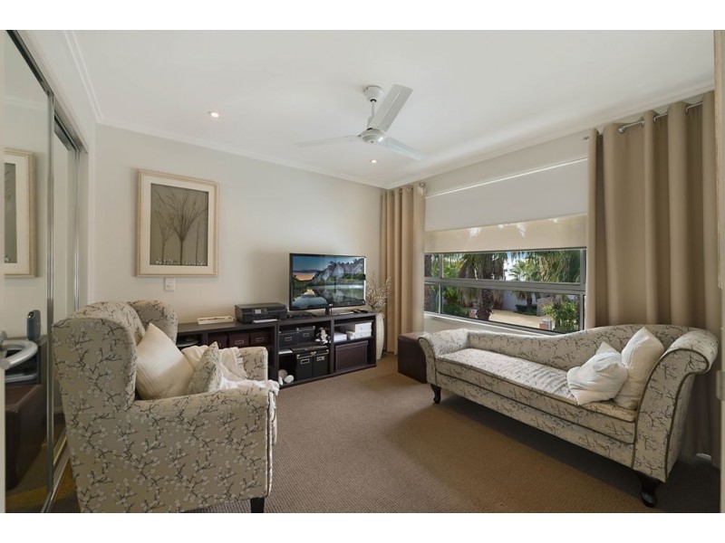 35/181 Lae Drive, Coombabah QLD 4216