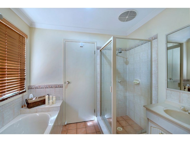 20 Bernini Drive, Coombabah QLD 4216