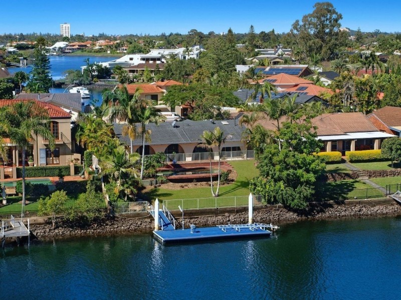 48 River Crescent, Broadbeach Waters QLD 4218