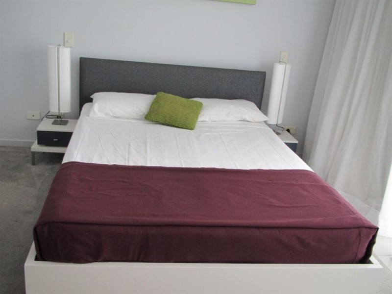 306B/2865 Gold Coast Highway Surfers Paradise, Surfers Paradise QLD 4217