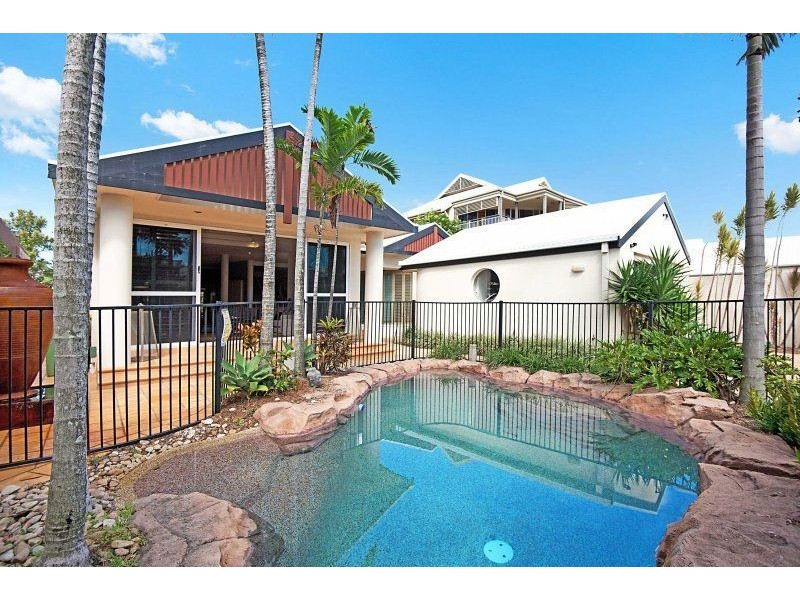 20 Hilda Street, Mermaid Beach QLD 4218