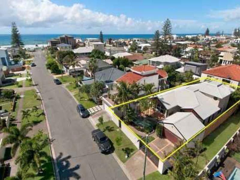 20 Hilda Street, Mermaid Beach QLD 4218