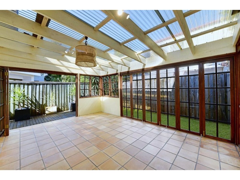 20 Hilda Street, Mermaid Beach QLD 4218