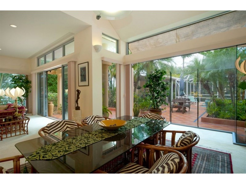 7067 Riverview Crescent, Sanctuary Cove QLD 4212