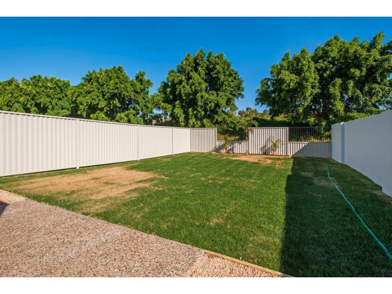 2/10 Compass Drive, Biggera Waters QLD 4216