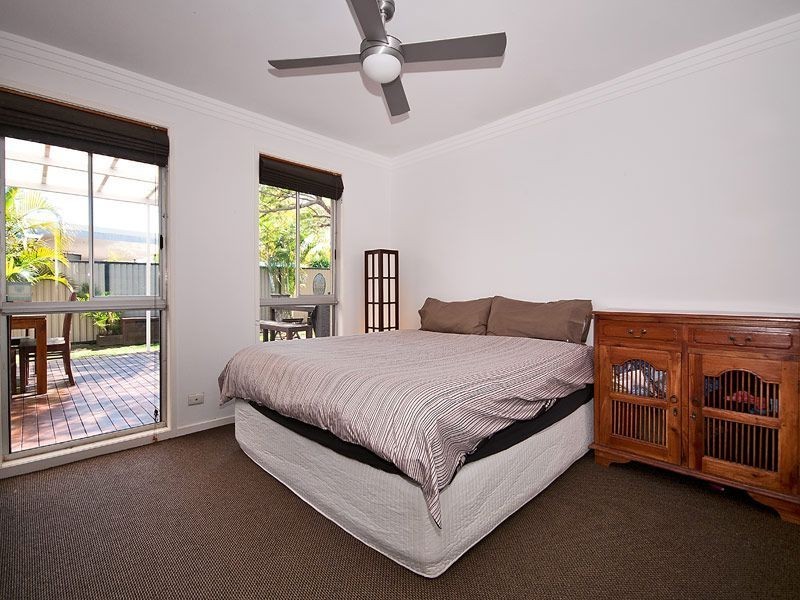 14 Wayfarer Avenue, Mermaid Waters QLD 4218